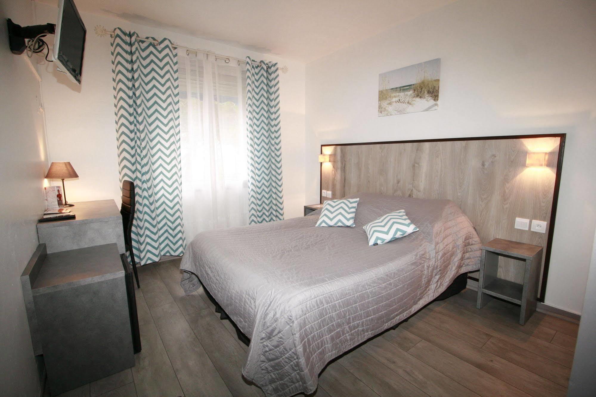Hotel The Originals City, Azur,